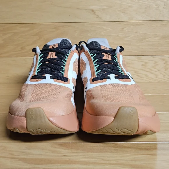 On Cloudsurfer Next Z5 Womens Size 9.5 Canyon White Orange Running Shoe Sneaker